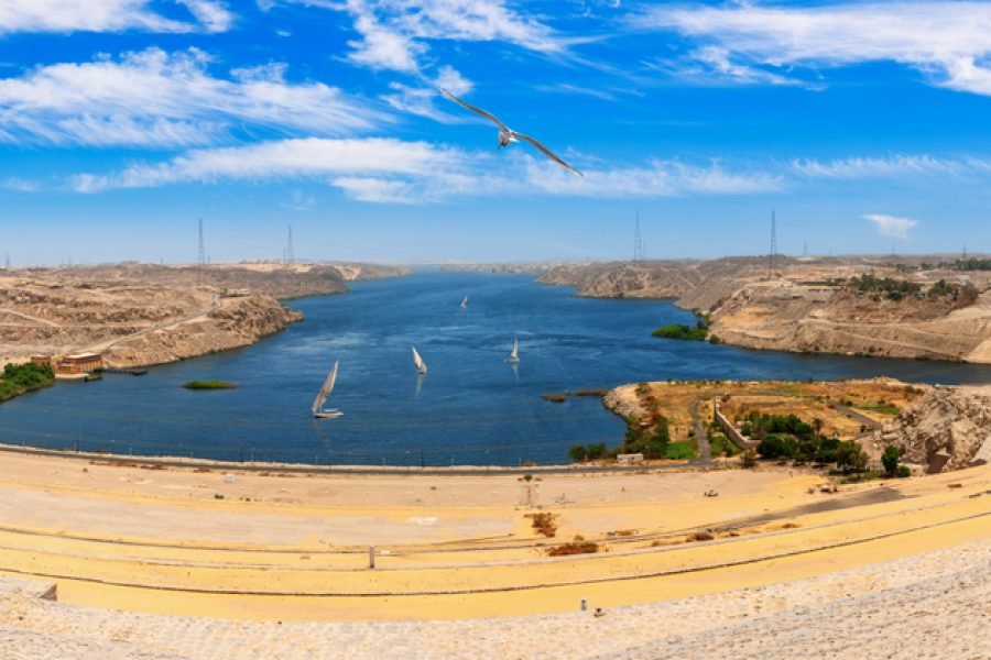 Full Day Tour from Luxor to Edfu, Kom Ombo, Philae Temples, and High Dam